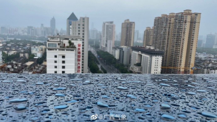 广西强降雨主要在桂北桂西，局地有大暴雨