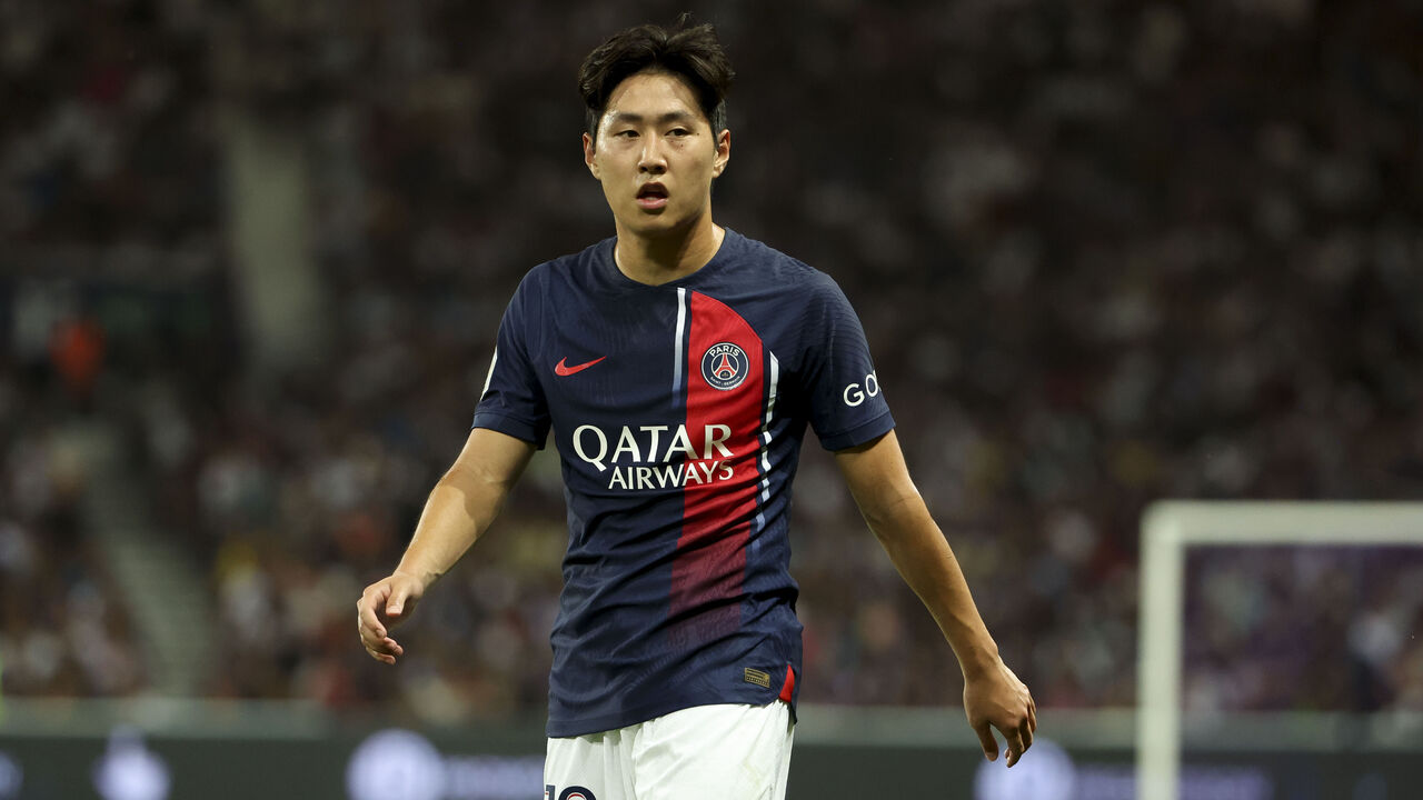 巴黎成功引进李刚仁后，计划今夏再签一名亚洲球员