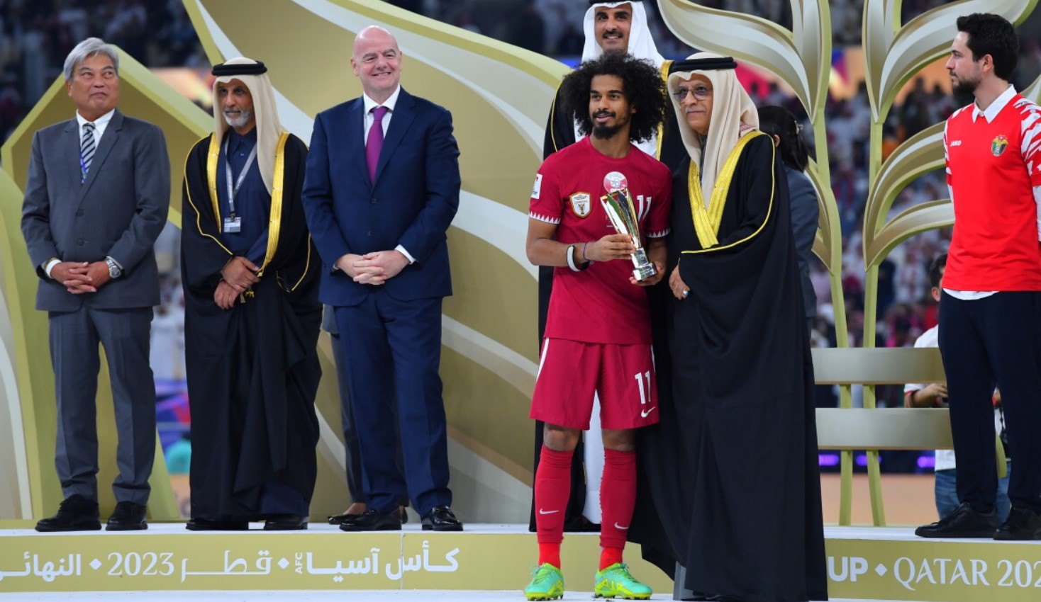 卡塔尔足球英雄！阿菲夫荣膺最有价值球员&最佳射手-卡塔尔亚洲杯-亚洲杯男足赛程及时间表出炉-亚洲杯足球赛2024赛程
