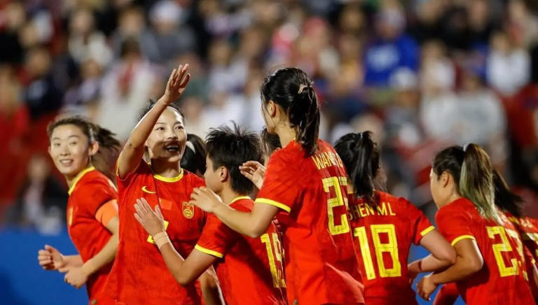 中国女足挑战澳洲，胜负各一，但赢球并非唯一目标，道路漫长，前程似锦！